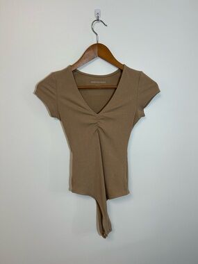American Eagle Outfitters Ribbed Tan V-Neck Cap Sleeve Bodysuit